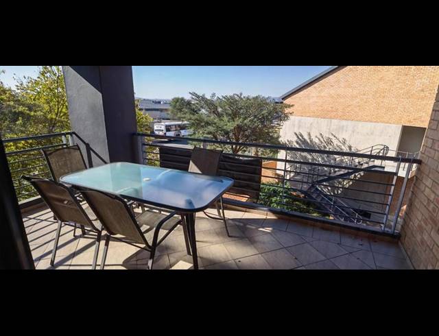 BUSINESS PROPERTY TO RENT IN TYGER VALLEY